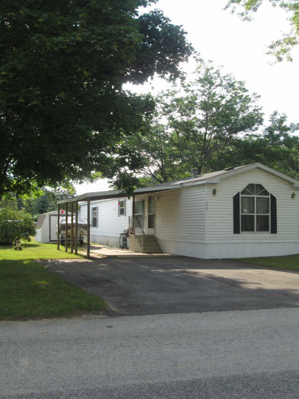 2820 N. Lena Dr., Ludington, MI 49431 