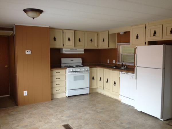 46200 Chadsworth #353, Macomb, MI 48044 