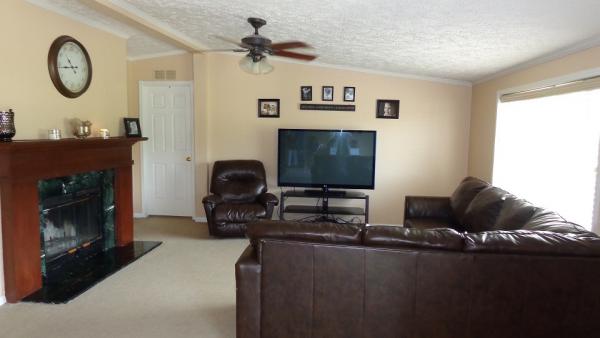 7807 Canterbury, Northville, MI 48167 