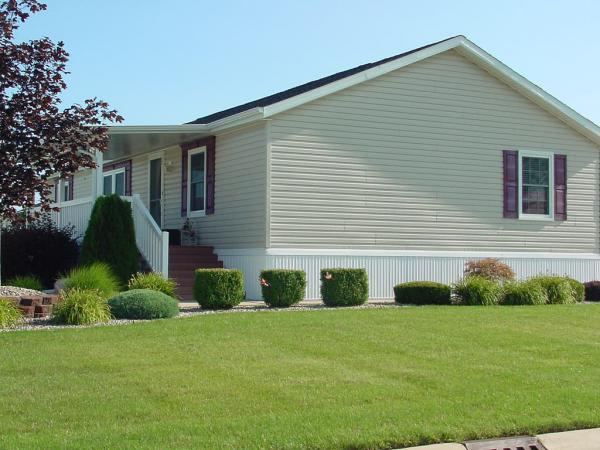 6122 Alexandra, Saginaw, MI 48603 