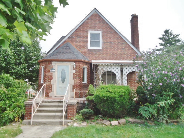 6962 Mead St, Dearborn, MI 48126 