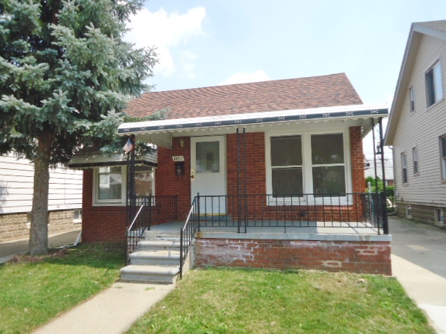 6852 Steadman St, Dearborn, MI 48126 