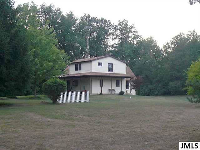 Saunt, Jackson, MI 49201 