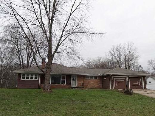 Francis, Jackson, MI 49203 