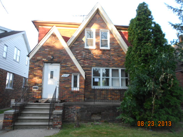 9265 Boleyn St, Detroit, MI 48224 