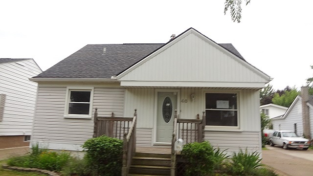 Clair St, Mount Clemens, MI 48043 