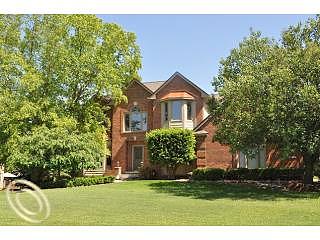 Royce, South Lyon, MI 48178 