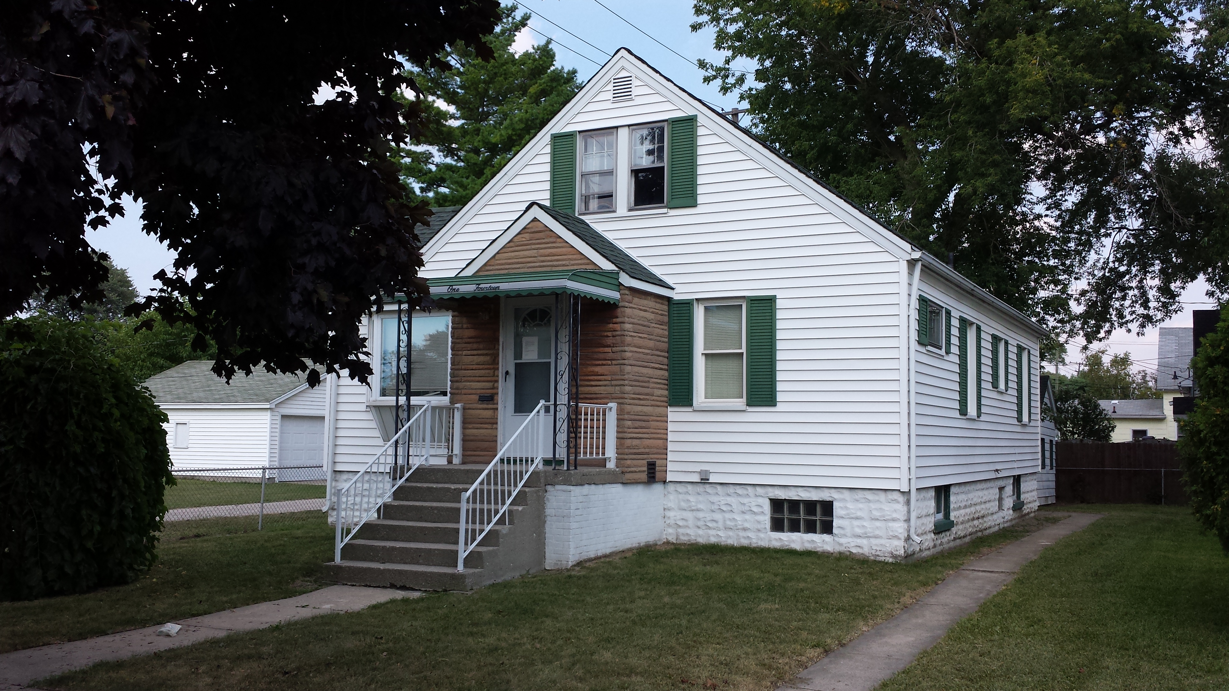 114 15th Street, Port Huron, MI 48060 