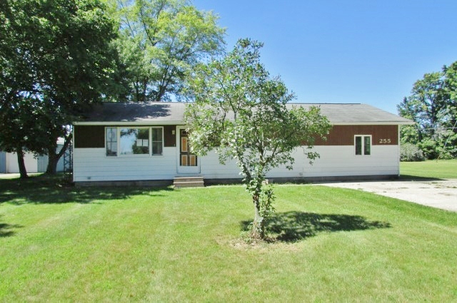 255 Burr Oak Rd, Burr Oak, MI 49030 
