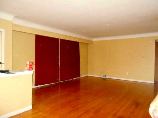 Cavell, Livonia, MI 48154 