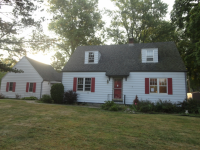 2124 Joyce St, Benton Harbor, MI 49022 