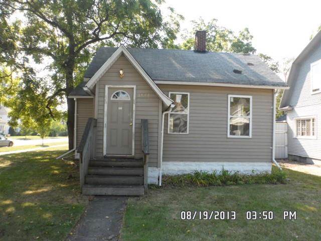 1541 6th St, Muskegon, MI 49441 