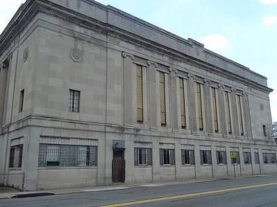 Mack Avenue, Detroit, MI 48214 