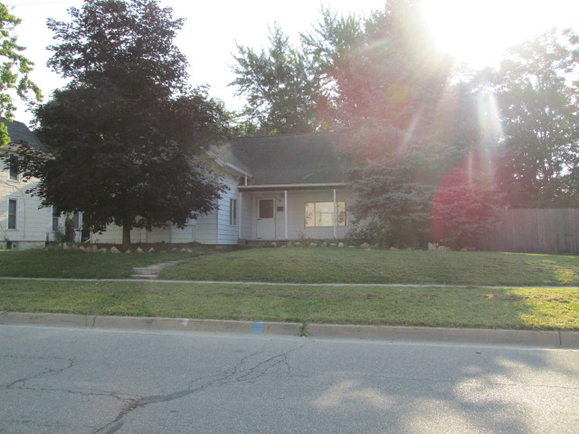 373 Wabash St, Milan, MI 48160 