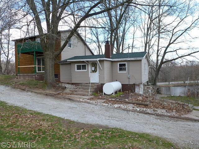 Sweeter, Twin Lake, MI 49457 