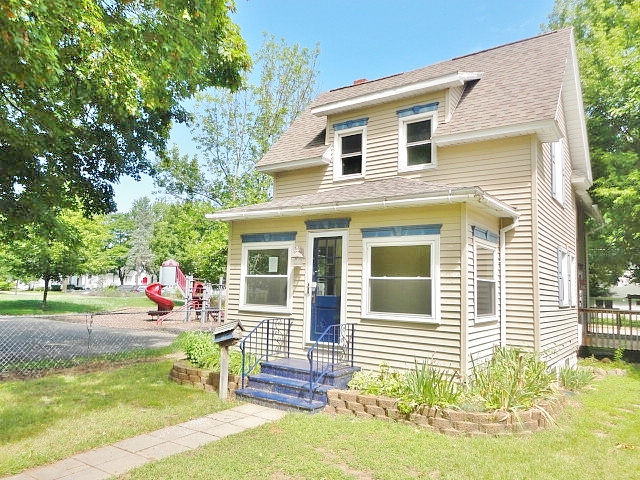 Pine, Mount Pleasant, MI 48858 