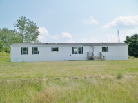 5911 Scotch Rd, Vassar, MI 48768 