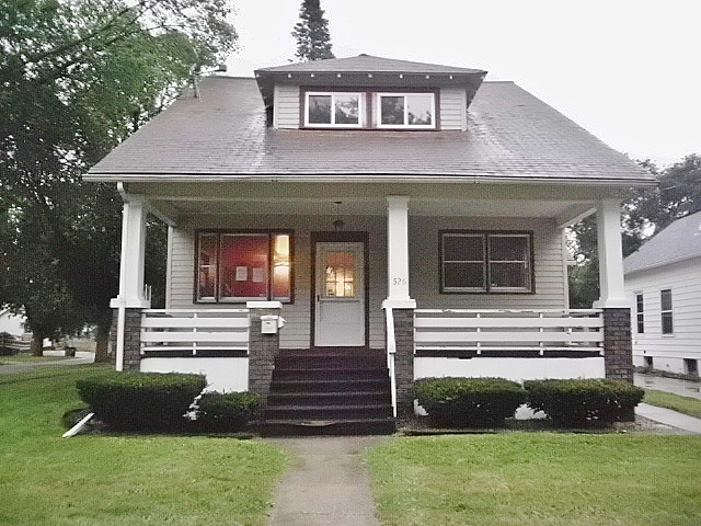 526 N Andre St, Saginaw, MI 48602 