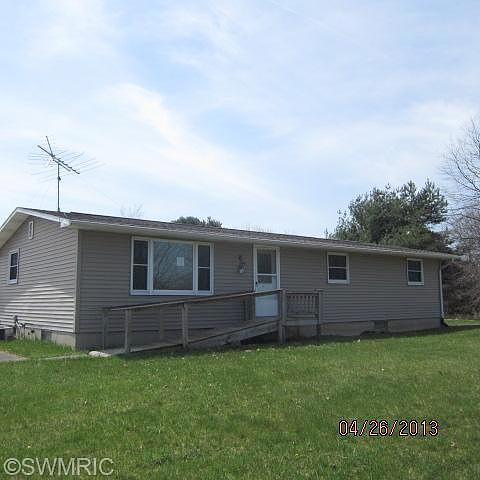 M 60, Three Rivers, MI 49093 