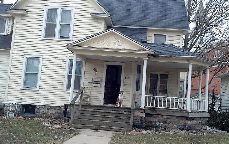 East, Three Rivers, MI 49093 