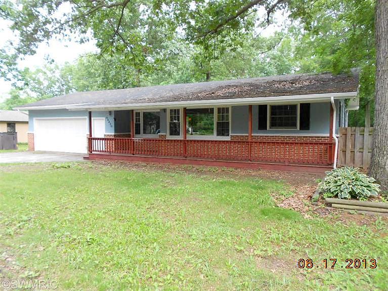 Oakwood, Three Rivers, MI 49093 