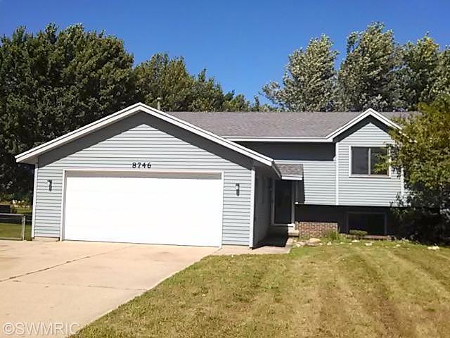 Cottonwood, Jenison, MI 49428 