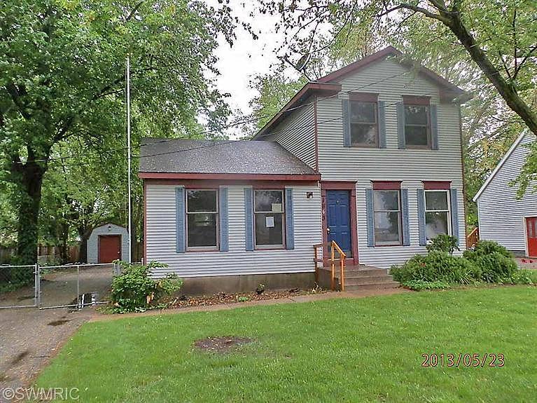 96Th, Zeeland, MI 49464 
