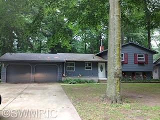 Greenwood, Holland, MI 49424 