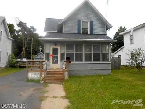 Division St East, Dowagiac, MI 49047 