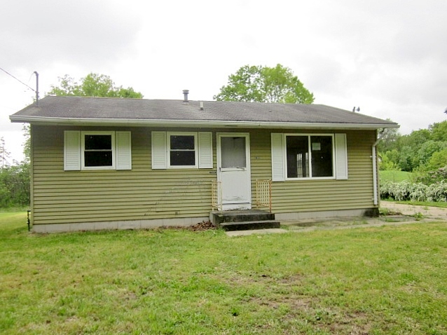 Sprague, Delton, MI 49046 
