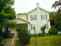 S Lincoln St, Rockford, MI 49341 