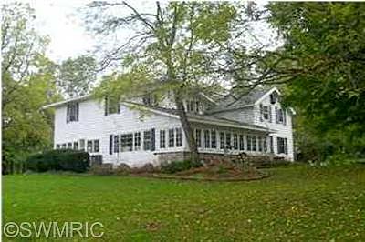 Davison Rd, Hastings, MI 49058 