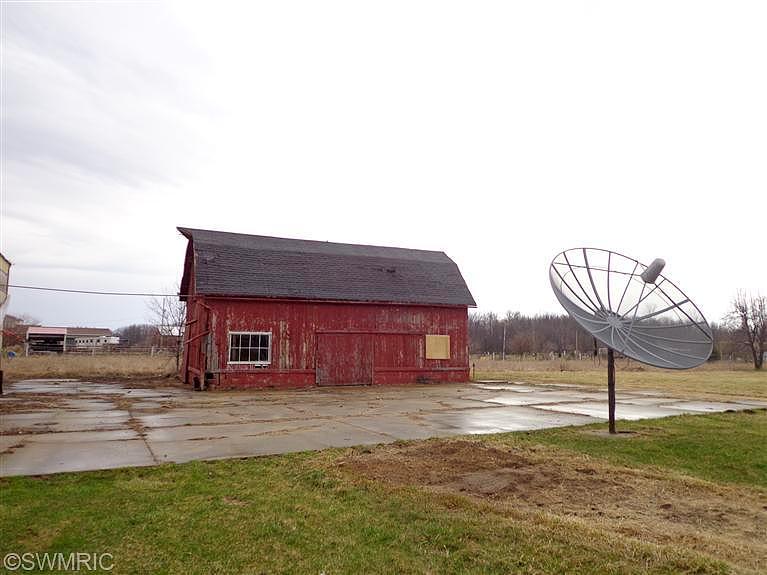Nicholas, Ionia, MI 48846 