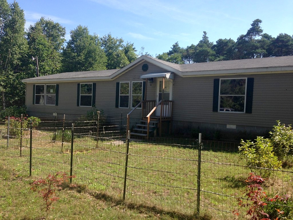 Shaner Ne Ave, Cedar Springs, MI 49319 