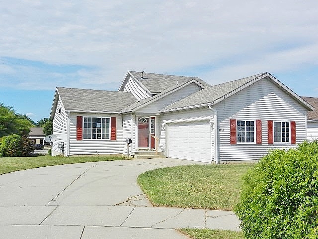 Rebecca, Grand Rapids, MI 49504 