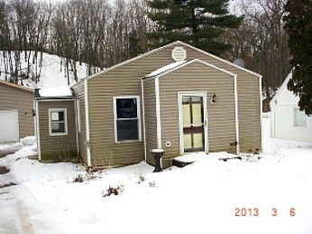 Bennett, Ada, MI 49301 