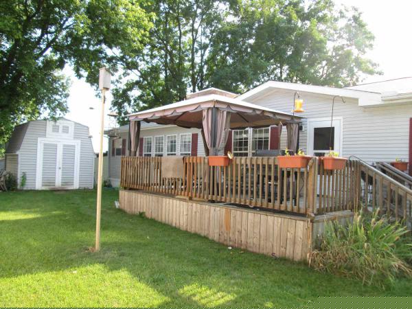 105 Fawn, Whitmore Lake, MI 48189 