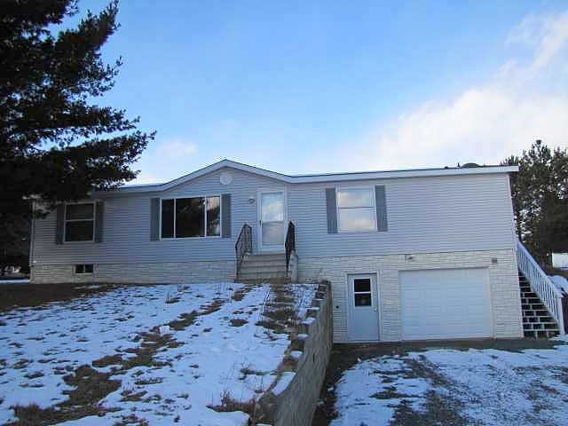 Wells St, Quinnesec, MI 49876 