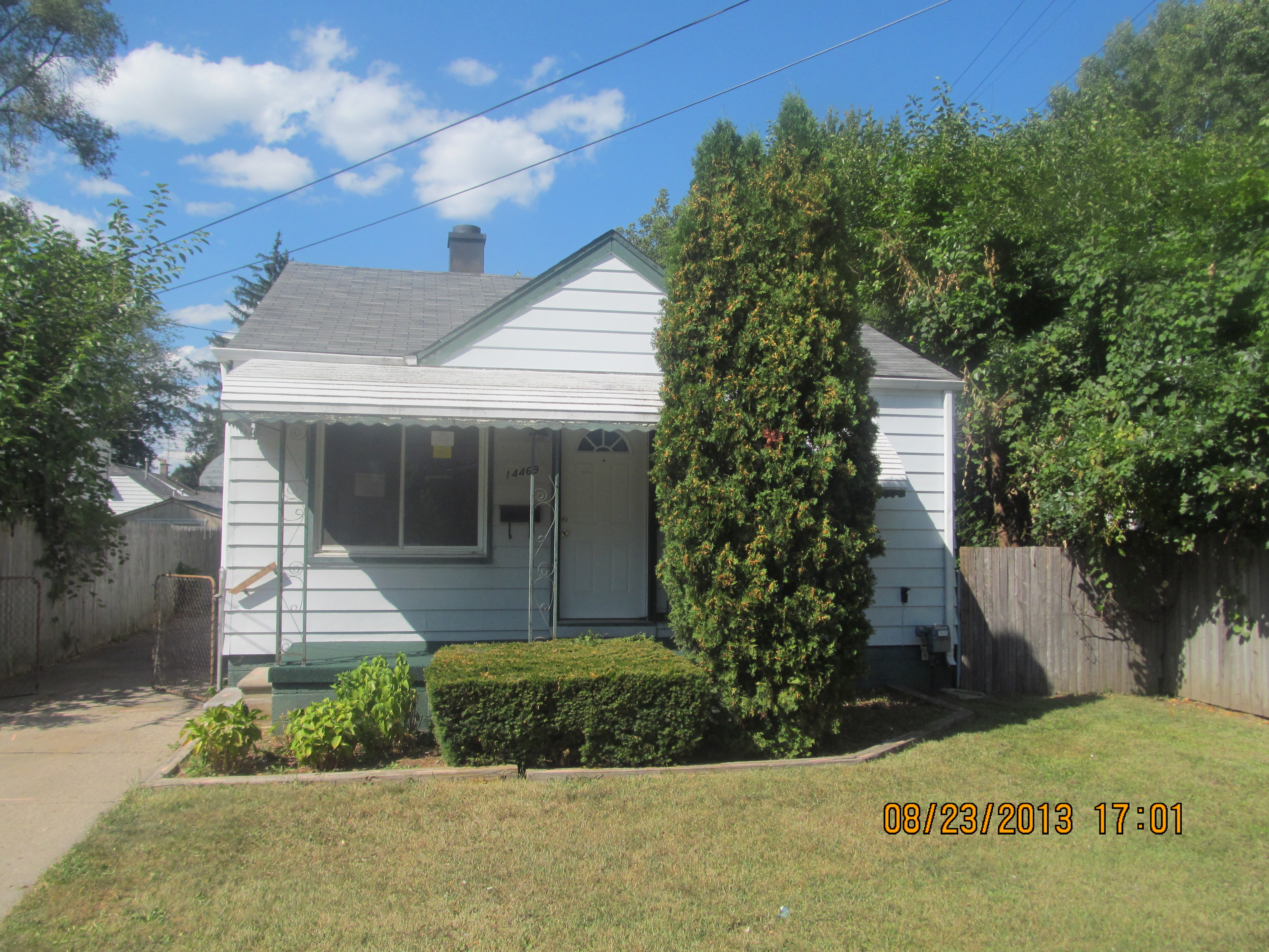 14469 Hendricks, Warren, MI 48089 