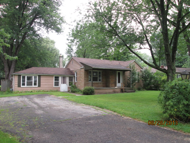 19467 Weyher Street, Livonia, MI 48152 