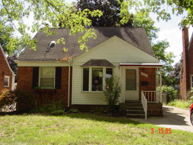 15845 Negaunee, Redford, MI 48239 
