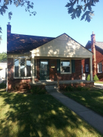 9856 Becker Ave, Allen Park, MI 48101 