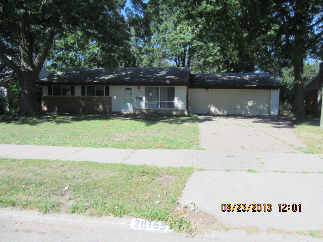 28165 Sutherland St, Southfield, MI 48076 
