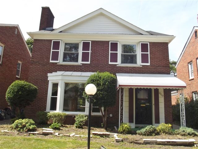 18221 Sorrento St, Detroit, MI 48235 