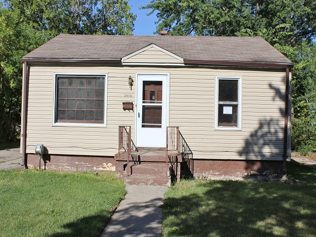 5405 Dupont St, Flint, MI 48505 