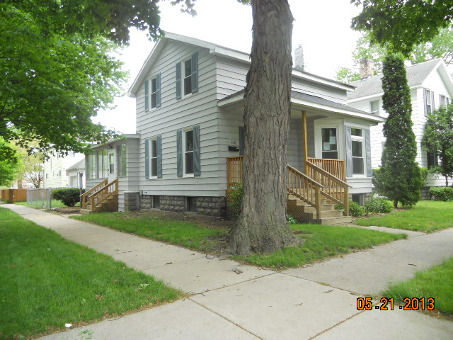 106 North Chilson, Bay City, MI 48706 