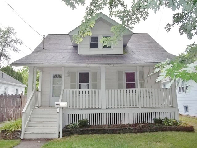 2129 N Clinton St, Saginaw, MI 48602 
