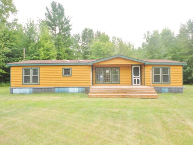 5811 W Dopp Rd, Shepherd, MI 48883 