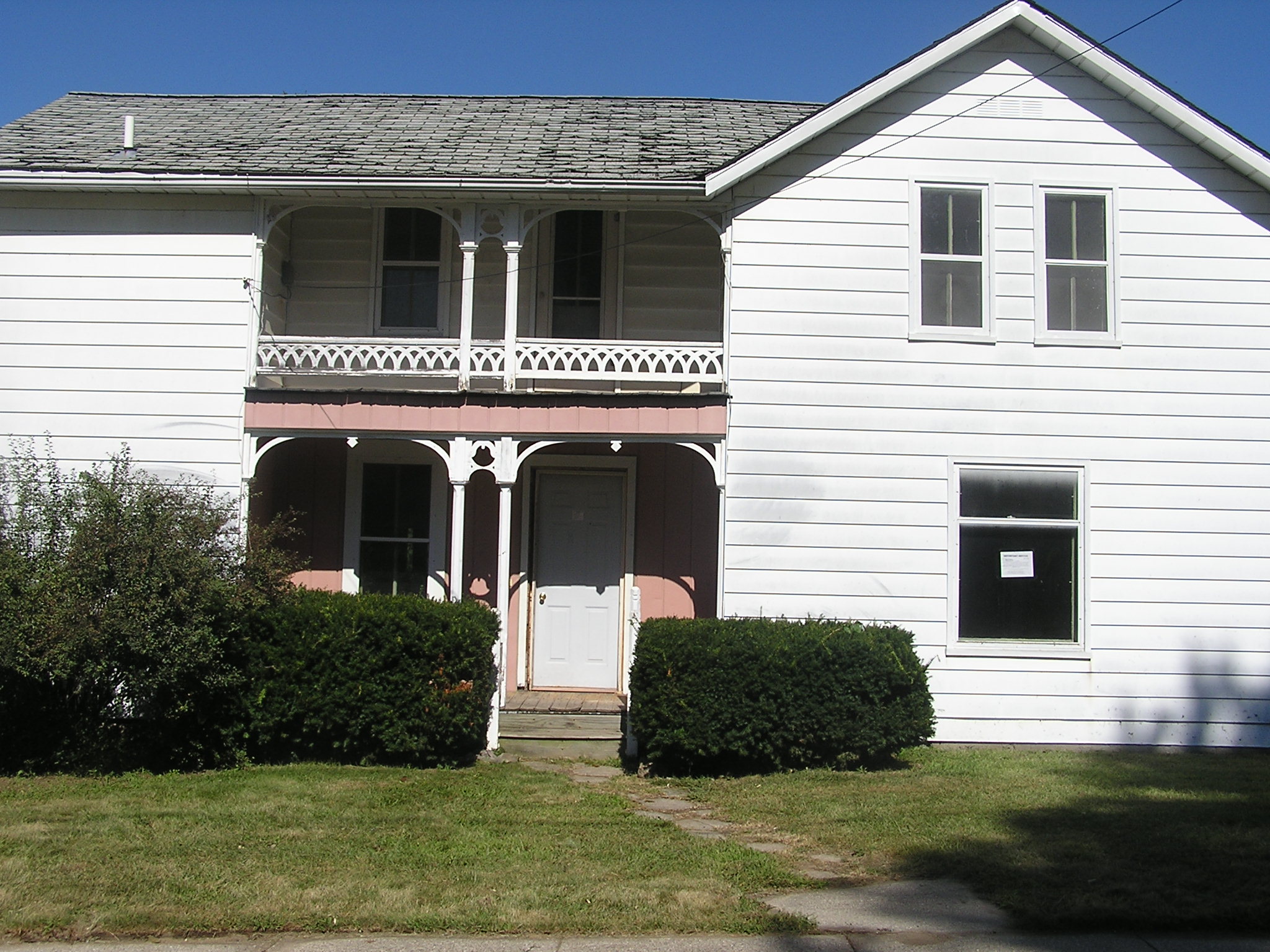 4528 Middle St, Columbiaville, MI 48421 