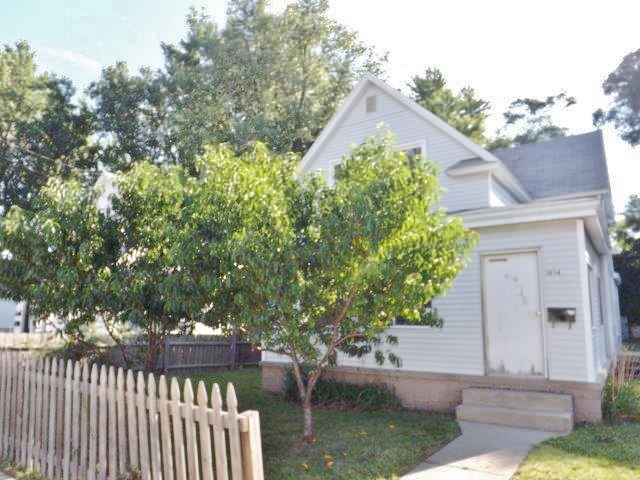 1814 Towner Ave SW, Grand Rapids, MI 49507 